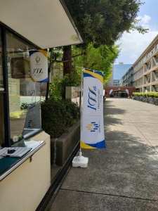 100周年装飾 場所：東京成徳大学高等学校（高等部）